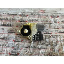 Motoras macara geam stanga...