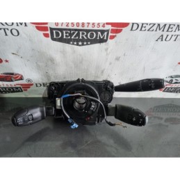 Bloc manete si spira volan...