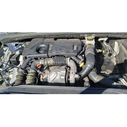 Motor complet fara anexe...