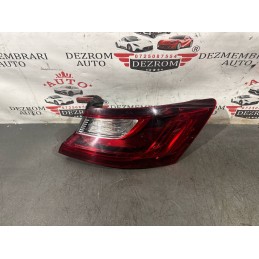 Stop dreapta aripa...