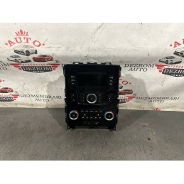 Panou control multimedia...