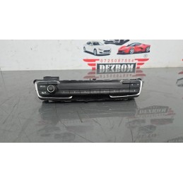 Panou / Butoane multimedia...