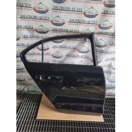 Usa dreapta spate...