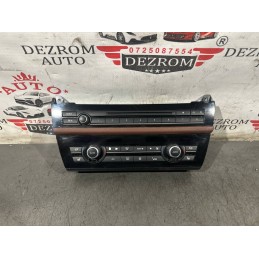 Panou clima / multimedia...